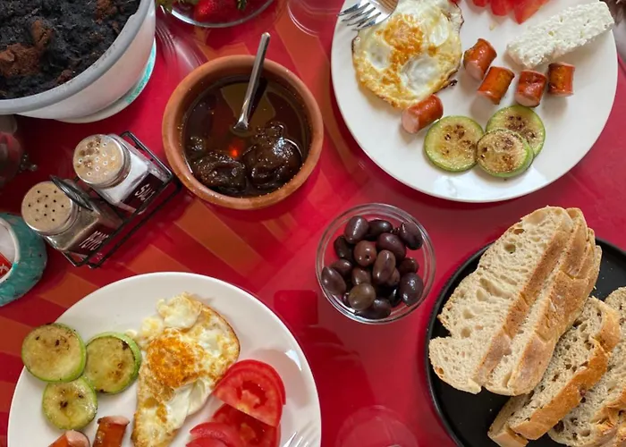 Maison D'artiste Ostello