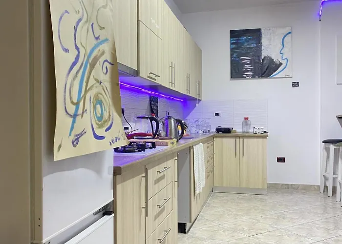 Maison D'artiste Ostello *