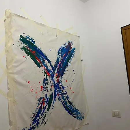 Maison D'artiste Hostel *