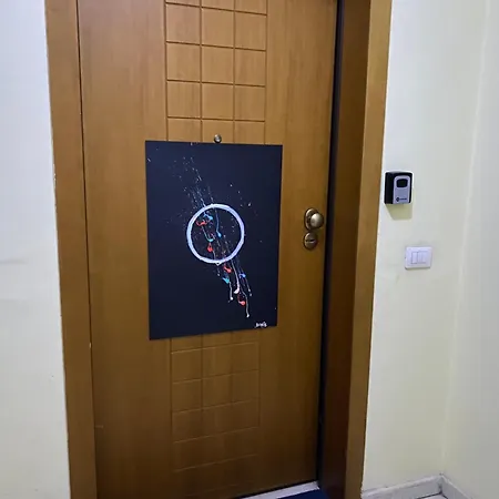 Maison D'artiste Хостел *