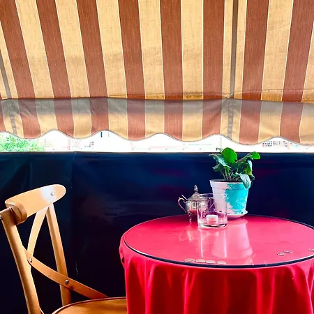 Hostel Maison D'artiste