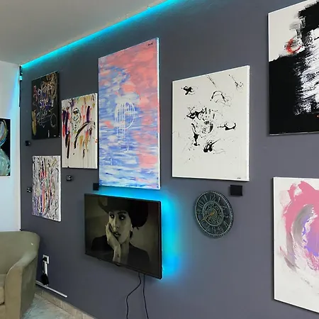 Хостел Maison D'artiste