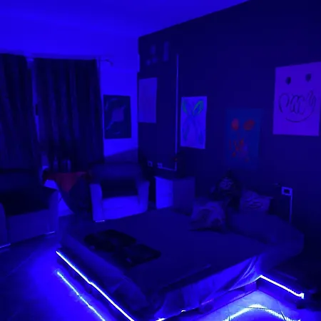 Hostel Maison D'artiste *