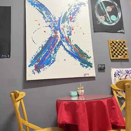 Hostel Maison D'artiste *