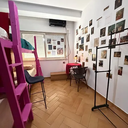 Maison D'artiste * Tirana