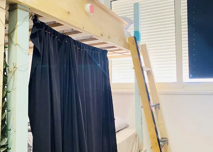 旅馆 Maison D'artiste 地拉那